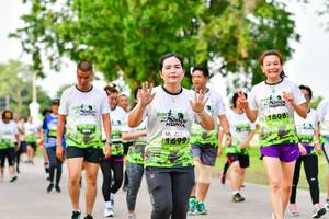 BIB: 1808, 
                            <button type="button" onclick="openModal(3720148)" class="btn btn-primary btn-sm float-right btn-popup" data-toggle="modal" data-target=".modal-high-quality">
                        <i class="fas fa-shopping-cart"></i> Add to Cart
                    </button>
                                            <button type="button" onclick="isThisMe(3720148, true)" class="btn btn-success btn-sm float-right btn-popup btn-isme hidden" data-toggle="tooltip" data-placement="bottom" title="นี่คือรูปของคุณใช่ไหม คลิกที่นี่เพื่อเอาเข้าอัลบั้ม">
                        <i class="fas fa-plus"></i> Add to album
                    </button>
                    <button type="button" onclick="isThisMe(3720148, false)" class="btn btn-warning btn-sm float-right btn-popup btn-isnotme hidden">
                        <i class="fas fa-ban"></i> Remove from album
                    </button>