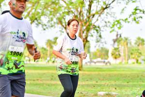 BIB: 1904, 438
                            <button type="button" onclick="openModal(3721289)" class="btn btn-primary btn-sm float-right btn-popup" data-toggle="modal" data-target=".modal-high-quality">
                        <i class="fas fa-shopping-cart"></i> Add to Cart
                    </button>
                                            <button type="button" onclick="isThisMe(3721289, true)" class="btn btn-success btn-sm float-right btn-popup btn-isme hidden" data-toggle="tooltip" data-placement="bottom" title="นี่คือรูปของคุณใช่ไหม คลิกที่นี่เพื่อเอาเข้าอัลบั้ม">
                        <i class="fas fa-plus"></i> Add to album
                    </button>
                    <button type="button" onclick="isThisMe(3721289, false)" class="btn btn-warning btn-sm float-right btn-popup btn-isnotme hidden">
                        <i class="fas fa-ban"></i> Remove from album
                    </button>