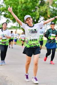 BIB: 
                            <button type="button" onclick="openModal(3719803)" class="btn btn-primary btn-sm float-right btn-popup" data-toggle="modal" data-target=".modal-high-quality">
                        <i class="fas fa-shopping-cart"></i> Add to Cart
                    </button>
                                            <button type="button" onclick="isThisMe(3719803, true)" class="btn btn-success btn-sm float-right btn-popup btn-isme hidden" data-toggle="tooltip" data-placement="bottom" title="นี่คือรูปของคุณใช่ไหม คลิกที่นี่เพื่อเอาเข้าอัลบั้ม">
                        <i class="fas fa-plus"></i> Add to album
                    </button>
                    <button type="button" onclick="isThisMe(3719803, false)" class="btn btn-warning btn-sm float-right btn-popup btn-isnotme hidden">
                        <i class="fas fa-ban"></i> Remove from album
                    </button>