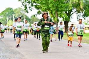 BIB: 1368
                            <button type="button" onclick="openModal(3721400)" class="btn btn-primary btn-sm float-right btn-popup" data-toggle="modal" data-target=".modal-high-quality">
                        <i class="fas fa-shopping-cart"></i> Add to Cart
                    </button>
                                            <button type="button" onclick="isThisMe(3721400, true)" class="btn btn-success btn-sm float-right btn-popup btn-isme hidden" data-toggle="tooltip" data-placement="bottom" title="นี่คือรูปของคุณใช่ไหม คลิกที่นี่เพื่อเอาเข้าอัลบั้ม">
                        <i class="fas fa-plus"></i> Add to album
                    </button>
                    <button type="button" onclick="isThisMe(3721400, false)" class="btn btn-warning btn-sm float-right btn-popup btn-isnotme hidden">
                        <i class="fas fa-ban"></i> Remove from album
                    </button>