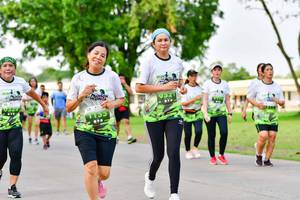 BIB: 
                            <button type="button" onclick="openModal(3718795)" class="btn btn-primary btn-sm float-right btn-popup" data-toggle="modal" data-target=".modal-high-quality">
                        <i class="fas fa-shopping-cart"></i> Add to Cart
                    </button>
                                            <button type="button" onclick="isThisMe(3718795, true)" class="btn btn-success btn-sm float-right btn-popup btn-isme hidden" data-toggle="tooltip" data-placement="bottom" title="นี่คือรูปของคุณใช่ไหม คลิกที่นี่เพื่อเอาเข้าอัลบั้ม">
                        <i class="fas fa-plus"></i> Add to album
                    </button>
                    <button type="button" onclick="isThisMe(3718795, false)" class="btn btn-warning btn-sm float-right btn-popup btn-isnotme hidden">
                        <i class="fas fa-ban"></i> Remove from album
                    </button>