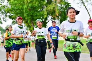 BIB: 1932
                            <button type="button" onclick="openModal(3719868)" class="btn btn-primary btn-sm float-right btn-popup" data-toggle="modal" data-target=".modal-high-quality">
                        <i class="fas fa-shopping-cart"></i> Add to Cart
                    </button>
                                            <button type="button" onclick="isThisMe(3719868, true)" class="btn btn-success btn-sm float-right btn-popup btn-isme hidden" data-toggle="tooltip" data-placement="bottom" title="นี่คือรูปของคุณใช่ไหม คลิกที่นี่เพื่อเอาเข้าอัลบั้ม">
                        <i class="fas fa-plus"></i> Add to album
                    </button>
                    <button type="button" onclick="isThisMe(3719868, false)" class="btn btn-warning btn-sm float-right btn-popup btn-isnotme hidden">
                        <i class="fas fa-ban"></i> Remove from album
                    </button>