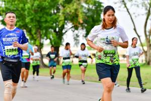 BIB: 2286
                            <button type="button" onclick="openModal(3718925)" class="btn btn-primary btn-sm float-right btn-popup" data-toggle="modal" data-target=".modal-high-quality">
                        <i class="fas fa-shopping-cart"></i> Add to Cart
                    </button>
                                            <button type="button" onclick="isThisMe(3718925, true)" class="btn btn-success btn-sm float-right btn-popup btn-isme hidden" data-toggle="tooltip" data-placement="bottom" title="นี่คือรูปของคุณใช่ไหม คลิกที่นี่เพื่อเอาเข้าอัลบั้ม">
                        <i class="fas fa-plus"></i> Add to album
                    </button>
                    <button type="button" onclick="isThisMe(3718925, false)" class="btn btn-warning btn-sm float-right btn-popup btn-isnotme hidden">
                        <i class="fas fa-ban"></i> Remove from album
                    </button>