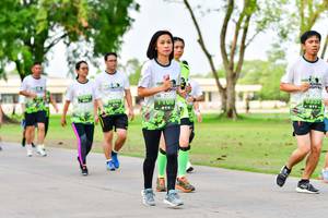 BIB: 
                            <button type="button" onclick="openModal(3719633)" class="btn btn-primary btn-sm float-right btn-popup" data-toggle="modal" data-target=".modal-high-quality">
                        <i class="fas fa-shopping-cart"></i> Add to Cart
                    </button>
                                            <button type="button" onclick="isThisMe(3719633, true)" class="btn btn-success btn-sm float-right btn-popup btn-isme hidden" data-toggle="tooltip" data-placement="bottom" title="นี่คือรูปของคุณใช่ไหม คลิกที่นี่เพื่อเอาเข้าอัลบั้ม">
                        <i class="fas fa-plus"></i> Add to album
                    </button>
                    <button type="button" onclick="isThisMe(3719633, false)" class="btn btn-warning btn-sm float-right btn-popup btn-isnotme hidden">
                        <i class="fas fa-ban"></i> Remove from album
                    </button>