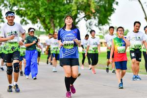 BIB: 2213
                            <button type="button" onclick="openModal(3719651)" class="btn btn-primary btn-sm float-right btn-popup" data-toggle="modal" data-target=".modal-high-quality">
                        <i class="fas fa-shopping-cart"></i> Add to Cart
                    </button>
                                            <button type="button" onclick="isThisMe(3719651, true)" class="btn btn-success btn-sm float-right btn-popup btn-isme hidden" data-toggle="tooltip" data-placement="bottom" title="นี่คือรูปของคุณใช่ไหม คลิกที่นี่เพื่อเอาเข้าอัลบั้ม">
                        <i class="fas fa-plus"></i> Add to album
                    </button>
                    <button type="button" onclick="isThisMe(3719651, false)" class="btn btn-warning btn-sm float-right btn-popup btn-isnotme hidden">
                        <i class="fas fa-ban"></i> Remove from album
                    </button>