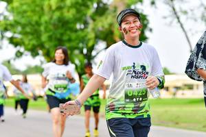 BIB: 425
                            <button type="button" onclick="openModal(3720902)" class="btn btn-primary btn-sm float-right btn-popup" data-toggle="modal" data-target=".modal-high-quality">
                        <i class="fas fa-shopping-cart"></i> Add to Cart
                    </button>
                                            <button type="button" onclick="isThisMe(3720902, true)" class="btn btn-success btn-sm float-right btn-popup btn-isme hidden" data-toggle="tooltip" data-placement="bottom" title="นี่คือรูปของคุณใช่ไหม คลิกที่นี่เพื่อเอาเข้าอัลบั้ม">
                        <i class="fas fa-plus"></i> Add to album
                    </button>
                    <button type="button" onclick="isThisMe(3720902, false)" class="btn btn-warning btn-sm float-right btn-popup btn-isnotme hidden">
                        <i class="fas fa-ban"></i> Remove from album
                    </button>