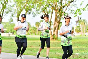 BIB: 
                            <button type="button" onclick="openModal(3720892)" class="btn btn-primary btn-sm float-right btn-popup" data-toggle="modal" data-target=".modal-high-quality">
                        <i class="fas fa-shopping-cart"></i> Add to Cart
                    </button>
                                            <button type="button" onclick="isThisMe(3720892, true)" class="btn btn-success btn-sm float-right btn-popup btn-isme hidden" data-toggle="tooltip" data-placement="bottom" title="นี่คือรูปของคุณใช่ไหม คลิกที่นี่เพื่อเอาเข้าอัลบั้ม">
                        <i class="fas fa-plus"></i> Add to album
                    </button>
                    <button type="button" onclick="isThisMe(3720892, false)" class="btn btn-warning btn-sm float-right btn-popup btn-isnotme hidden">
                        <i class="fas fa-ban"></i> Remove from album
                    </button>