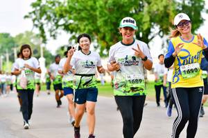 BIB: 1690, 1689
                            <button type="button" onclick="openModal(3720395)" class="btn btn-primary btn-sm float-right btn-popup" data-toggle="modal" data-target=".modal-high-quality">
                        <i class="fas fa-shopping-cart"></i> Add to Cart
                    </button>
                                            <button type="button" onclick="isThisMe(3720395, true)" class="btn btn-success btn-sm float-right btn-popup btn-isme hidden" data-toggle="tooltip" data-placement="bottom" title="นี่คือรูปของคุณใช่ไหม คลิกที่นี่เพื่อเอาเข้าอัลบั้ม">
                        <i class="fas fa-plus"></i> Add to album
                    </button>
                    <button type="button" onclick="isThisMe(3720395, false)" class="btn btn-warning btn-sm float-right btn-popup btn-isnotme hidden">
                        <i class="fas fa-ban"></i> Remove from album
                    </button>