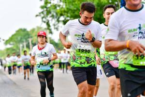 BIB: 
                            <button type="button" onclick="openModal(3720368)" class="btn btn-primary btn-sm float-right btn-popup" data-toggle="modal" data-target=".modal-high-quality">
                        <i class="fas fa-shopping-cart"></i> Add to Cart
                    </button>
                                            <button type="button" onclick="isThisMe(3720368, true)" class="btn btn-success btn-sm float-right btn-popup btn-isme hidden" data-toggle="tooltip" data-placement="bottom" title="นี่คือรูปของคุณใช่ไหม คลิกที่นี่เพื่อเอาเข้าอัลบั้ม">
                        <i class="fas fa-plus"></i> Add to album
                    </button>
                    <button type="button" onclick="isThisMe(3720368, false)" class="btn btn-warning btn-sm float-right btn-popup btn-isnotme hidden">
                        <i class="fas fa-ban"></i> Remove from album
                    </button>