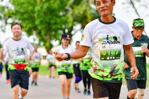 BIB: 
                            <button type="button" onclick="openModal(3719781)" class="btn btn-primary btn-sm float-right btn-popup" data-toggle="modal" data-target=".modal-high-quality">
                        <i class="fas fa-shopping-cart"></i> Add to Cart
                    </button>
                                            <button type="button" onclick="isThisMe(3719781, true)" class="btn btn-success btn-sm float-right btn-popup btn-isme hidden" data-toggle="tooltip" data-placement="bottom" title="นี่คือรูปของคุณใช่ไหม คลิกที่นี่เพื่อเอาเข้าอัลบั้ม">
                        <i class="fas fa-plus"></i> Add to album
                    </button>
                    <button type="button" onclick="isThisMe(3719781, false)" class="btn btn-warning btn-sm float-right btn-popup btn-isnotme hidden">
                        <i class="fas fa-ban"></i> Remove from album
                    </button>