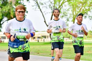 BIB: 
                            <button type="button" onclick="openModal(3720894)" class="btn btn-primary btn-sm float-right btn-popup" data-toggle="modal" data-target=".modal-high-quality">
                        <i class="fas fa-shopping-cart"></i> Add to Cart
                    </button>
                                            <button type="button" onclick="isThisMe(3720894, true)" class="btn btn-success btn-sm float-right btn-popup btn-isme hidden" data-toggle="tooltip" data-placement="bottom" title="นี่คือรูปของคุณใช่ไหม คลิกที่นี่เพื่อเอาเข้าอัลบั้ม">
                        <i class="fas fa-plus"></i> Add to album
                    </button>
                    <button type="button" onclick="isThisMe(3720894, false)" class="btn btn-warning btn-sm float-right btn-popup btn-isnotme hidden">
                        <i class="fas fa-ban"></i> Remove from album
                    </button>