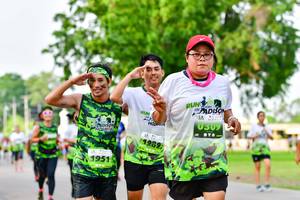 BIB: 0243, 1951
                            <button type="button" onclick="openModal(3719847)" class="btn btn-primary btn-sm float-right btn-popup" data-toggle="modal" data-target=".modal-high-quality">
                        <i class="fas fa-shopping-cart"></i> Add to Cart
                    </button>
                                            <button type="button" onclick="isThisMe(3719847, true)" class="btn btn-success btn-sm float-right btn-popup btn-isme hidden" data-toggle="tooltip" data-placement="bottom" title="นี่คือรูปของคุณใช่ไหม คลิกที่นี่เพื่อเอาเข้าอัลบั้ม">
                        <i class="fas fa-plus"></i> Add to album
                    </button>
                    <button type="button" onclick="isThisMe(3719847, false)" class="btn btn-warning btn-sm float-right btn-popup btn-isnotme hidden">
                        <i class="fas fa-ban"></i> Remove from album
                    </button>