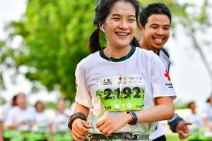 BIB: 
                            <button type="button" onclick="openModal(3720147)" class="btn btn-primary btn-sm float-right btn-popup" data-toggle="modal" data-target=".modal-high-quality">
                        <i class="fas fa-shopping-cart"></i> Add to Cart
                    </button>
                                            <button type="button" onclick="isThisMe(3720147, true)" class="btn btn-success btn-sm float-right btn-popup btn-isme hidden" data-toggle="tooltip" data-placement="bottom" title="นี่คือรูปของคุณใช่ไหม คลิกที่นี่เพื่อเอาเข้าอัลบั้ม">
                        <i class="fas fa-plus"></i> Add to album
                    </button>
                    <button type="button" onclick="isThisMe(3720147, false)" class="btn btn-warning btn-sm float-right btn-popup btn-isnotme hidden">
                        <i class="fas fa-ban"></i> Remove from album
                    </button>