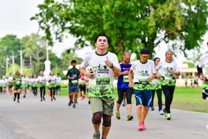 BIB: 
                            <button type="button" onclick="openModal(3718528)" class="btn btn-primary btn-sm float-right btn-popup" data-toggle="modal" data-target=".modal-high-quality">
                        <i class="fas fa-shopping-cart"></i> Add to Cart
                    </button>
                                            <button type="button" onclick="isThisMe(3718528, true)" class="btn btn-success btn-sm float-right btn-popup btn-isme hidden" data-toggle="tooltip" data-placement="bottom" title="นี่คือรูปของคุณใช่ไหม คลิกที่นี่เพื่อเอาเข้าอัลบั้ม">
                        <i class="fas fa-plus"></i> Add to album
                    </button>
                    <button type="button" onclick="isThisMe(3718528, false)" class="btn btn-warning btn-sm float-right btn-popup btn-isnotme hidden">
                        <i class="fas fa-ban"></i> Remove from album
                    </button>