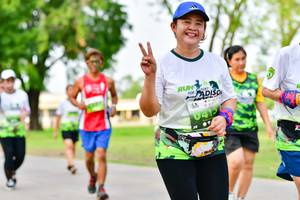 BIB: 
                            <button type="button" onclick="openModal(3720675)" class="btn btn-primary btn-sm float-right btn-popup" data-toggle="modal" data-target=".modal-high-quality">
                        <i class="fas fa-shopping-cart"></i> Add to Cart
                    </button>
                                            <button type="button" onclick="isThisMe(3720675, true)" class="btn btn-success btn-sm float-right btn-popup btn-isme hidden" data-toggle="tooltip" data-placement="bottom" title="นี่คือรูปของคุณใช่ไหม คลิกที่นี่เพื่อเอาเข้าอัลบั้ม">
                        <i class="fas fa-plus"></i> Add to album
                    </button>
                    <button type="button" onclick="isThisMe(3720675, false)" class="btn btn-warning btn-sm float-right btn-popup btn-isnotme hidden">
                        <i class="fas fa-ban"></i> Remove from album
                    </button>