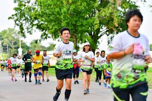 BIB: 
                            <button type="button" onclick="openModal(3719932)" class="btn btn-primary btn-sm float-right btn-popup" data-toggle="modal" data-target=".modal-high-quality">
                        <i class="fas fa-shopping-cart"></i> Add to Cart
                    </button>
                                            <button type="button" onclick="isThisMe(3719932, true)" class="btn btn-success btn-sm float-right btn-popup btn-isme hidden" data-toggle="tooltip" data-placement="bottom" title="นี่คือรูปของคุณใช่ไหม คลิกที่นี่เพื่อเอาเข้าอัลบั้ม">
                        <i class="fas fa-plus"></i> Add to album
                    </button>
                    <button type="button" onclick="isThisMe(3719932, false)" class="btn btn-warning btn-sm float-right btn-popup btn-isnotme hidden">
                        <i class="fas fa-ban"></i> Remove from album
                    </button>