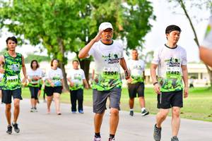 BIB: 1904, 1442, 2542
                            <button type="button" onclick="openModal(3721286)" class="btn btn-primary btn-sm float-right btn-popup" data-toggle="modal" data-target=".modal-high-quality">
                        <i class="fas fa-shopping-cart"></i> Add to Cart
                    </button>
                                            <button type="button" onclick="isThisMe(3721286, true)" class="btn btn-success btn-sm float-right btn-popup btn-isme hidden" data-toggle="tooltip" data-placement="bottom" title="นี่คือรูปของคุณใช่ไหม คลิกที่นี่เพื่อเอาเข้าอัลบั้ม">
                        <i class="fas fa-plus"></i> Add to album
                    </button>
                    <button type="button" onclick="isThisMe(3721286, false)" class="btn btn-warning btn-sm float-right btn-popup btn-isnotme hidden">
                        <i class="fas fa-ban"></i> Remove from album
                    </button>