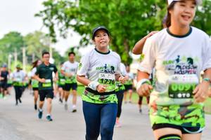 BIB: 
                            <button type="button" onclick="openModal(3719480)" class="btn btn-primary btn-sm float-right btn-popup" data-toggle="modal" data-target=".modal-high-quality">
                        <i class="fas fa-shopping-cart"></i> Add to Cart
                    </button>
                                            <button type="button" onclick="isThisMe(3719480, true)" class="btn btn-success btn-sm float-right btn-popup btn-isme hidden" data-toggle="tooltip" data-placement="bottom" title="นี่คือรูปของคุณใช่ไหม คลิกที่นี่เพื่อเอาเข้าอัลบั้ม">
                        <i class="fas fa-plus"></i> Add to album
                    </button>
                    <button type="button" onclick="isThisMe(3719480, false)" class="btn btn-warning btn-sm float-right btn-popup btn-isnotme hidden">
                        <i class="fas fa-ban"></i> Remove from album
                    </button>