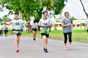 BIB: 
                            <button type="button" onclick="openModal(3720028)" class="btn btn-primary btn-sm float-right btn-popup" data-toggle="modal" data-target=".modal-high-quality">
                        <i class="fas fa-shopping-cart"></i> Add to Cart
                    </button>
                                            <button type="button" onclick="isThisMe(3720028, true)" class="btn btn-success btn-sm float-right btn-popup btn-isme hidden" data-toggle="tooltip" data-placement="bottom" title="นี่คือรูปของคุณใช่ไหม คลิกที่นี่เพื่อเอาเข้าอัลบั้ม">
                        <i class="fas fa-plus"></i> Add to album
                    </button>
                    <button type="button" onclick="isThisMe(3720028, false)" class="btn btn-warning btn-sm float-right btn-popup btn-isnotme hidden">
                        <i class="fas fa-ban"></i> Remove from album
                    </button>