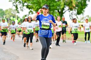 BIB: 2562
                            <button type="button" onclick="openModal(3720167)" class="btn btn-primary btn-sm float-right btn-popup" data-toggle="modal" data-target=".modal-high-quality">
                        <i class="fas fa-shopping-cart"></i> Add to Cart
                    </button>
                                            <button type="button" onclick="isThisMe(3720167, true)" class="btn btn-success btn-sm float-right btn-popup btn-isme hidden" data-toggle="tooltip" data-placement="bottom" title="นี่คือรูปของคุณใช่ไหม คลิกที่นี่เพื่อเอาเข้าอัลบั้ม">
                        <i class="fas fa-plus"></i> Add to album
                    </button>
                    <button type="button" onclick="isThisMe(3720167, false)" class="btn btn-warning btn-sm float-right btn-popup btn-isnotme hidden">
                        <i class="fas fa-ban"></i> Remove from album
                    </button>