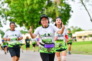 BIB: 
                            <button type="button" onclick="openModal(3720235)" class="btn btn-primary btn-sm float-right btn-popup" data-toggle="modal" data-target=".modal-high-quality">
                        <i class="fas fa-shopping-cart"></i> Add to Cart
                    </button>
                                            <button type="button" onclick="isThisMe(3720235, true)" class="btn btn-success btn-sm float-right btn-popup btn-isme hidden" data-toggle="tooltip" data-placement="bottom" title="นี่คือรูปของคุณใช่ไหม คลิกที่นี่เพื่อเอาเข้าอัลบั้ม">
                        <i class="fas fa-plus"></i> Add to album
                    </button>
                    <button type="button" onclick="isThisMe(3720235, false)" class="btn btn-warning btn-sm float-right btn-popup btn-isnotme hidden">
                        <i class="fas fa-ban"></i> Remove from album
                    </button>