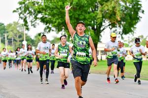 BIB: 
                            <button type="button" onclick="openModal(3718498)" class="btn btn-primary btn-sm float-right btn-popup" data-toggle="modal" data-target=".modal-high-quality">
                        <i class="fas fa-shopping-cart"></i> Add to Cart
                    </button>
                                            <button type="button" onclick="isThisMe(3718498, true)" class="btn btn-success btn-sm float-right btn-popup btn-isme hidden" data-toggle="tooltip" data-placement="bottom" title="นี่คือรูปของคุณใช่ไหม คลิกที่นี่เพื่อเอาเข้าอัลบั้ม">
                        <i class="fas fa-plus"></i> Add to album
                    </button>
                    <button type="button" onclick="isThisMe(3718498, false)" class="btn btn-warning btn-sm float-right btn-popup btn-isnotme hidden">
                        <i class="fas fa-ban"></i> Remove from album
                    </button>