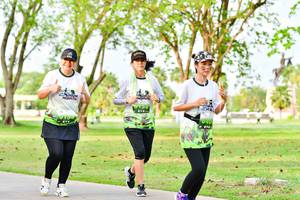 BIB: 
                            <button type="button" onclick="openModal(3720893)" class="btn btn-primary btn-sm float-right btn-popup" data-toggle="modal" data-target=".modal-high-quality">
                        <i class="fas fa-shopping-cart"></i> Add to Cart
                    </button>
                                            <button type="button" onclick="isThisMe(3720893, true)" class="btn btn-success btn-sm float-right btn-popup btn-isme hidden" data-toggle="tooltip" data-placement="bottom" title="นี่คือรูปของคุณใช่ไหม คลิกที่นี่เพื่อเอาเข้าอัลบั้ม">
                        <i class="fas fa-plus"></i> Add to album
                    </button>
                    <button type="button" onclick="isThisMe(3720893, false)" class="btn btn-warning btn-sm float-right btn-popup btn-isnotme hidden">
                        <i class="fas fa-ban"></i> Remove from album
                    </button>