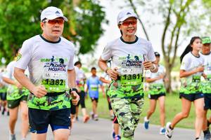 BIB: 381
                            <button type="button" onclick="openModal(3718845)" class="btn btn-primary btn-sm float-right btn-popup" data-toggle="modal" data-target=".modal-high-quality">
                        <i class="fas fa-shopping-cart"></i> Add to Cart
                    </button>
                                            <button type="button" onclick="isThisMe(3718845, true)" class="btn btn-success btn-sm float-right btn-popup btn-isme hidden" data-toggle="tooltip" data-placement="bottom" title="นี่คือรูปของคุณใช่ไหม คลิกที่นี่เพื่อเอาเข้าอัลบั้ม">
                        <i class="fas fa-plus"></i> Add to album
                    </button>
                    <button type="button" onclick="isThisMe(3718845, false)" class="btn btn-warning btn-sm float-right btn-popup btn-isnotme hidden">
                        <i class="fas fa-ban"></i> Remove from album
                    </button>