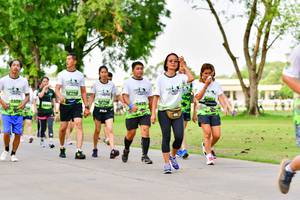 BIB: 
                            <button type="button" onclick="openModal(3719533)" class="btn btn-primary btn-sm float-right btn-popup" data-toggle="modal" data-target=".modal-high-quality">
                        <i class="fas fa-shopping-cart"></i> Add to Cart
                    </button>
                                            <button type="button" onclick="isThisMe(3719533, true)" class="btn btn-success btn-sm float-right btn-popup btn-isme hidden" data-toggle="tooltip" data-placement="bottom" title="นี่คือรูปของคุณใช่ไหม คลิกที่นี่เพื่อเอาเข้าอัลบั้ม">
                        <i class="fas fa-plus"></i> Add to album
                    </button>
                    <button type="button" onclick="isThisMe(3719533, false)" class="btn btn-warning btn-sm float-right btn-popup btn-isnotme hidden">
                        <i class="fas fa-ban"></i> Remove from album
                    </button>