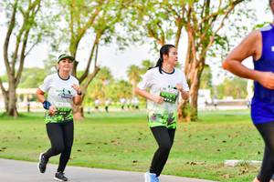 BIB: 
                            <button type="button" onclick="openModal(3718539)" class="btn btn-primary btn-sm float-right btn-popup" data-toggle="modal" data-target=".modal-high-quality">
                        <i class="fas fa-shopping-cart"></i> Add to Cart
                    </button>
                                            <button type="button" onclick="isThisMe(3718539, true)" class="btn btn-success btn-sm float-right btn-popup btn-isme hidden" data-toggle="tooltip" data-placement="bottom" title="นี่คือรูปของคุณใช่ไหม คลิกที่นี่เพื่อเอาเข้าอัลบั้ม">
                        <i class="fas fa-plus"></i> Add to album
                    </button>
                    <button type="button" onclick="isThisMe(3718539, false)" class="btn btn-warning btn-sm float-right btn-popup btn-isnotme hidden">
                        <i class="fas fa-ban"></i> Remove from album
                    </button>