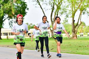 BIB: 
                            <button type="button" onclick="openModal(3720088)" class="btn btn-primary btn-sm float-right btn-popup" data-toggle="modal" data-target=".modal-high-quality">
                        <i class="fas fa-shopping-cart"></i> Add to Cart
                    </button>
                                            <button type="button" onclick="isThisMe(3720088, true)" class="btn btn-success btn-sm float-right btn-popup btn-isme hidden" data-toggle="tooltip" data-placement="bottom" title="นี่คือรูปของคุณใช่ไหม คลิกที่นี่เพื่อเอาเข้าอัลบั้ม">
                        <i class="fas fa-plus"></i> Add to album
                    </button>
                    <button type="button" onclick="isThisMe(3720088, false)" class="btn btn-warning btn-sm float-right btn-popup btn-isnotme hidden">
                        <i class="fas fa-ban"></i> Remove from album
                    </button>