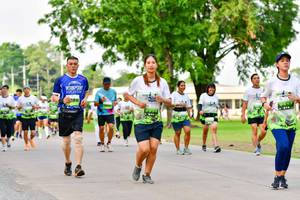 BIB: 
                            <button type="button" onclick="openModal(3718920)" class="btn btn-primary btn-sm float-right btn-popup" data-toggle="modal" data-target=".modal-high-quality">
                        <i class="fas fa-shopping-cart"></i> Add to Cart
                    </button>
                                            <button type="button" onclick="isThisMe(3718920, true)" class="btn btn-success btn-sm float-right btn-popup btn-isme hidden" data-toggle="tooltip" data-placement="bottom" title="นี่คือรูปของคุณใช่ไหม คลิกที่นี่เพื่อเอาเข้าอัลบั้ม">
                        <i class="fas fa-plus"></i> Add to album
                    </button>
                    <button type="button" onclick="isThisMe(3718920, false)" class="btn btn-warning btn-sm float-right btn-popup btn-isnotme hidden">
                        <i class="fas fa-ban"></i> Remove from album
                    </button>