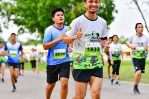 BIB: 833
                            <button type="button" onclick="openModal(3718819)" class="btn btn-primary btn-sm float-right btn-popup" data-toggle="modal" data-target=".modal-high-quality">
                        <i class="fas fa-shopping-cart"></i> Add to Cart
                    </button>
                                            <button type="button" onclick="isThisMe(3718819, true)" class="btn btn-success btn-sm float-right btn-popup btn-isme hidden" data-toggle="tooltip" data-placement="bottom" title="นี่คือรูปของคุณใช่ไหม คลิกที่นี่เพื่อเอาเข้าอัลบั้ม">
                        <i class="fas fa-plus"></i> Add to album
                    </button>
                    <button type="button" onclick="isThisMe(3718819, false)" class="btn btn-warning btn-sm float-right btn-popup btn-isnotme hidden">
                        <i class="fas fa-ban"></i> Remove from album
                    </button>