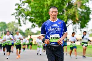 BIB: 2286
                            <button type="button" onclick="openModal(3718932)" class="btn btn-primary btn-sm float-right btn-popup" data-toggle="modal" data-target=".modal-high-quality">
                        <i class="fas fa-shopping-cart"></i> Add to Cart
                    </button>
                                            <button type="button" onclick="isThisMe(3718932, true)" class="btn btn-success btn-sm float-right btn-popup btn-isme hidden" data-toggle="tooltip" data-placement="bottom" title="นี่คือรูปของคุณใช่ไหม คลิกที่นี่เพื่อเอาเข้าอัลบั้ม">
                        <i class="fas fa-plus"></i> Add to album
                    </button>
                    <button type="button" onclick="isThisMe(3718932, false)" class="btn btn-warning btn-sm float-right btn-popup btn-isnotme hidden">
                        <i class="fas fa-ban"></i> Remove from album
                    </button>