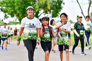 BIB: 
                            <button type="button" onclick="openModal(3720655)" class="btn btn-primary btn-sm float-right btn-popup" data-toggle="modal" data-target=".modal-high-quality">
                        <i class="fas fa-shopping-cart"></i> Add to Cart
                    </button>
                                            <button type="button" onclick="isThisMe(3720655, true)" class="btn btn-success btn-sm float-right btn-popup btn-isme hidden" data-toggle="tooltip" data-placement="bottom" title="นี่คือรูปของคุณใช่ไหม คลิกที่นี่เพื่อเอาเข้าอัลบั้ม">
                        <i class="fas fa-plus"></i> Add to album
                    </button>
                    <button type="button" onclick="isThisMe(3720655, false)" class="btn btn-warning btn-sm float-right btn-popup btn-isnotme hidden">
                        <i class="fas fa-ban"></i> Remove from album
                    </button>