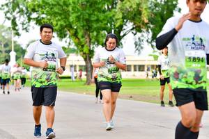 BIB: 
                            <button type="button" onclick="openModal(3720984)" class="btn btn-primary btn-sm float-right btn-popup" data-toggle="modal" data-target=".modal-high-quality">
                        <i class="fas fa-shopping-cart"></i> Add to Cart
                    </button>
                                            <button type="button" onclick="isThisMe(3720984, true)" class="btn btn-success btn-sm float-right btn-popup btn-isme hidden" data-toggle="tooltip" data-placement="bottom" title="นี่คือรูปของคุณใช่ไหม คลิกที่นี่เพื่อเอาเข้าอัลบั้ม">
                        <i class="fas fa-plus"></i> Add to album
                    </button>
                    <button type="button" onclick="isThisMe(3720984, false)" class="btn btn-warning btn-sm float-right btn-popup btn-isnotme hidden">
                        <i class="fas fa-ban"></i> Remove from album
                    </button>