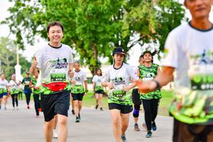 BIB: 
                            <button type="button" onclick="openModal(3719784)" class="btn btn-primary btn-sm float-right btn-popup" data-toggle="modal" data-target=".modal-high-quality">
                        <i class="fas fa-shopping-cart"></i> Add to Cart
                    </button>
                                            <button type="button" onclick="isThisMe(3719784, true)" class="btn btn-success btn-sm float-right btn-popup btn-isme hidden" data-toggle="tooltip" data-placement="bottom" title="นี่คือรูปของคุณใช่ไหม คลิกที่นี่เพื่อเอาเข้าอัลบั้ม">
                        <i class="fas fa-plus"></i> Add to album
                    </button>
                    <button type="button" onclick="isThisMe(3719784, false)" class="btn btn-warning btn-sm float-right btn-popup btn-isnotme hidden">
                        <i class="fas fa-ban"></i> Remove from album
                    </button>