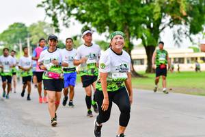 BIB: 
                            <button type="button" onclick="openModal(3718794)" class="btn btn-primary btn-sm float-right btn-popup" data-toggle="modal" data-target=".modal-high-quality">
                        <i class="fas fa-shopping-cart"></i> Add to Cart
                    </button>
                                            <button type="button" onclick="isThisMe(3718794, true)" class="btn btn-success btn-sm float-right btn-popup btn-isme hidden" data-toggle="tooltip" data-placement="bottom" title="นี่คือรูปของคุณใช่ไหม คลิกที่นี่เพื่อเอาเข้าอัลบั้ม">
                        <i class="fas fa-plus"></i> Add to album
                    </button>
                    <button type="button" onclick="isThisMe(3718794, false)" class="btn btn-warning btn-sm float-right btn-popup btn-isnotme hidden">
                        <i class="fas fa-ban"></i> Remove from album
                    </button>