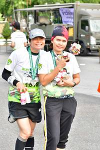 BIB: 
                            <button type="button" onclick="openModal(3722729)" class="btn btn-primary btn-sm float-right btn-popup" data-toggle="modal" data-target=".modal-high-quality">
                        <i class="fas fa-shopping-cart"></i> Add to Cart
                    </button>
                                            <button type="button" onclick="isThisMe(3722729, true)" class="btn btn-success btn-sm float-right btn-popup btn-isme hidden" data-toggle="tooltip" data-placement="bottom" title="นี่คือรูปของคุณใช่ไหม คลิกที่นี่เพื่อเอาเข้าอัลบั้ม">
                        <i class="fas fa-plus"></i> Add to album
                    </button>
                    <button type="button" onclick="isThisMe(3722729, false)" class="btn btn-warning btn-sm float-right btn-popup btn-isnotme hidden">
                        <i class="fas fa-ban"></i> Remove from album
                    </button>