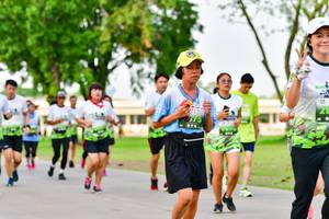 BIB: 
                            <button type="button" onclick="openModal(3718659)" class="btn btn-primary btn-sm float-right btn-popup" data-toggle="modal" data-target=".modal-high-quality">
                        <i class="fas fa-shopping-cart"></i> Add to Cart
                    </button>
                                            <button type="button" onclick="isThisMe(3718659, true)" class="btn btn-success btn-sm float-right btn-popup btn-isme hidden" data-toggle="tooltip" data-placement="bottom" title="นี่คือรูปของคุณใช่ไหม คลิกที่นี่เพื่อเอาเข้าอัลบั้ม">
                        <i class="fas fa-plus"></i> Add to album
                    </button>
                    <button type="button" onclick="isThisMe(3718659, false)" class="btn btn-warning btn-sm float-right btn-popup btn-isnotme hidden">
                        <i class="fas fa-ban"></i> Remove from album
                    </button>