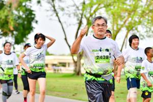 BIB: 2428
                            <button type="button" onclick="openModal(3719965)" class="btn btn-primary btn-sm float-right btn-popup" data-toggle="modal" data-target=".modal-high-quality">
                        <i class="fas fa-shopping-cart"></i> Add to Cart
                    </button>
                                            <button type="button" onclick="isThisMe(3719965, true)" class="btn btn-success btn-sm float-right btn-popup btn-isme hidden" data-toggle="tooltip" data-placement="bottom" title="นี่คือรูปของคุณใช่ไหม คลิกที่นี่เพื่อเอาเข้าอัลบั้ม">
                        <i class="fas fa-plus"></i> Add to album
                    </button>
                    <button type="button" onclick="isThisMe(3719965, false)" class="btn btn-warning btn-sm float-right btn-popup btn-isnotme hidden">
                        <i class="fas fa-ban"></i> Remove from album
                    </button>