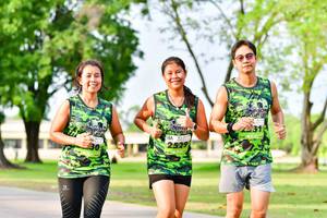 BIB: 331, 2529
                            <button type="button" onclick="openModal(3722318)" class="btn btn-primary btn-sm float-right btn-popup" data-toggle="modal" data-target=".modal-high-quality">
                        <i class="fas fa-shopping-cart"></i> Add to Cart
                    </button>
                                            <button type="button" onclick="isThisMe(3722318, true)" class="btn btn-success btn-sm float-right btn-popup btn-isme hidden" data-toggle="tooltip" data-placement="bottom" title="นี่คือรูปของคุณใช่ไหม คลิกที่นี่เพื่อเอาเข้าอัลบั้ม">
                        <i class="fas fa-plus"></i> Add to album
                    </button>
                    <button type="button" onclick="isThisMe(3722318, false)" class="btn btn-warning btn-sm float-right btn-popup btn-isnotme hidden">
                        <i class="fas fa-ban"></i> Remove from album
                    </button>