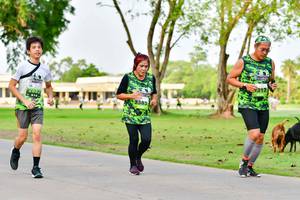 BIB: 2385
                            <button type="button" onclick="openModal(3718352)" class="btn btn-primary btn-sm float-right btn-popup" data-toggle="modal" data-target=".modal-high-quality">
                        <i class="fas fa-shopping-cart"></i> Add to Cart
                    </button>
                                            <button type="button" onclick="isThisMe(3718352, true)" class="btn btn-success btn-sm float-right btn-popup btn-isme hidden" data-toggle="tooltip" data-placement="bottom" title="นี่คือรูปของคุณใช่ไหม คลิกที่นี่เพื่อเอาเข้าอัลบั้ม">
                        <i class="fas fa-plus"></i> Add to album
                    </button>
                    <button type="button" onclick="isThisMe(3718352, false)" class="btn btn-warning btn-sm float-right btn-popup btn-isnotme hidden">
                        <i class="fas fa-ban"></i> Remove from album
                    </button>