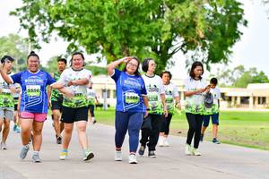 BIB: 2556
                            <button type="button" onclick="openModal(3720920)" class="btn btn-primary btn-sm float-right btn-popup" data-toggle="modal" data-target=".modal-high-quality">
                        <i class="fas fa-shopping-cart"></i> Add to Cart
                    </button>
                                            <button type="button" onclick="isThisMe(3720920, true)" class="btn btn-success btn-sm float-right btn-popup btn-isme hidden" data-toggle="tooltip" data-placement="bottom" title="นี่คือรูปของคุณใช่ไหม คลิกที่นี่เพื่อเอาเข้าอัลบั้ม">
                        <i class="fas fa-plus"></i> Add to album
                    </button>
                    <button type="button" onclick="isThisMe(3720920, false)" class="btn btn-warning btn-sm float-right btn-popup btn-isnotme hidden">
                        <i class="fas fa-ban"></i> Remove from album
                    </button>