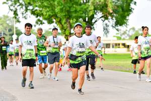 BIB: 1908, 2186, 1905
                            <button type="button" onclick="openModal(3721390)" class="btn btn-primary btn-sm float-right btn-popup" data-toggle="modal" data-target=".modal-high-quality">
                        <i class="fas fa-shopping-cart"></i> Add to Cart
                    </button>
                                            <button type="button" onclick="isThisMe(3721390, true)" class="btn btn-success btn-sm float-right btn-popup btn-isme hidden" data-toggle="tooltip" data-placement="bottom" title="นี่คือรูปของคุณใช่ไหม คลิกที่นี่เพื่อเอาเข้าอัลบั้ม">
                        <i class="fas fa-plus"></i> Add to album
                    </button>
                    <button type="button" onclick="isThisMe(3721390, false)" class="btn btn-warning btn-sm float-right btn-popup btn-isnotme hidden">
                        <i class="fas fa-ban"></i> Remove from album
                    </button>