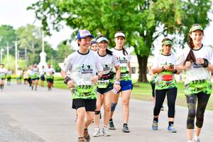 BIB: 195, 1739
                            <button type="button" onclick="openModal(3721537)" class="btn btn-primary btn-sm float-right btn-popup" data-toggle="modal" data-target=".modal-high-quality">
                        <i class="fas fa-shopping-cart"></i> Add to Cart
                    </button>
                                            <button type="button" onclick="isThisMe(3721537, true)" class="btn btn-success btn-sm float-right btn-popup btn-isme hidden" data-toggle="tooltip" data-placement="bottom" title="นี่คือรูปของคุณใช่ไหม คลิกที่นี่เพื่อเอาเข้าอัลบั้ม">
                        <i class="fas fa-plus"></i> Add to album
                    </button>
                    <button type="button" onclick="isThisMe(3721537, false)" class="btn btn-warning btn-sm float-right btn-popup btn-isnotme hidden">
                        <i class="fas fa-ban"></i> Remove from album
                    </button>