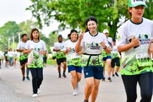 BIB: 1689
                            <button type="button" onclick="openModal(3720405)" class="btn btn-primary btn-sm float-right btn-popup" data-toggle="modal" data-target=".modal-high-quality">
                        <i class="fas fa-shopping-cart"></i> Add to Cart
                    </button>
                                            <button type="button" onclick="isThisMe(3720405, true)" class="btn btn-success btn-sm float-right btn-popup btn-isme hidden" data-toggle="tooltip" data-placement="bottom" title="นี่คือรูปของคุณใช่ไหม คลิกที่นี่เพื่อเอาเข้าอัลบั้ม">
                        <i class="fas fa-plus"></i> Add to album
                    </button>
                    <button type="button" onclick="isThisMe(3720405, false)" class="btn btn-warning btn-sm float-right btn-popup btn-isnotme hidden">
                        <i class="fas fa-ban"></i> Remove from album
                    </button>