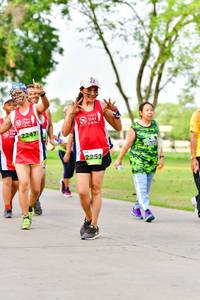 BIB: 2252
                            <button type="button" onclick="openModal(3720551)" class="btn btn-primary btn-sm float-right btn-popup" data-toggle="modal" data-target=".modal-high-quality">
                        <i class="fas fa-shopping-cart"></i> Add to Cart
                    </button>
                                            <button type="button" onclick="isThisMe(3720551, true)" class="btn btn-success btn-sm float-right btn-popup btn-isme hidden" data-toggle="tooltip" data-placement="bottom" title="นี่คือรูปของคุณใช่ไหม คลิกที่นี่เพื่อเอาเข้าอัลบั้ม">
                        <i class="fas fa-plus"></i> Add to album
                    </button>
                    <button type="button" onclick="isThisMe(3720551, false)" class="btn btn-warning btn-sm float-right btn-popup btn-isnotme hidden">
                        <i class="fas fa-ban"></i> Remove from album
                    </button>