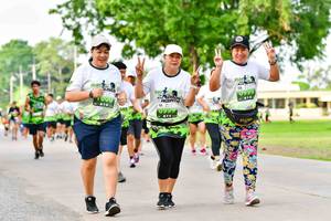 BIB: 
                            <button type="button" onclick="openModal(3721282)" class="btn btn-primary btn-sm float-right btn-popup" data-toggle="modal" data-target=".modal-high-quality">
                        <i class="fas fa-shopping-cart"></i> Add to Cart
                    </button>
                                            <button type="button" onclick="isThisMe(3721282, true)" class="btn btn-success btn-sm float-right btn-popup btn-isme hidden" data-toggle="tooltip" data-placement="bottom" title="นี่คือรูปของคุณใช่ไหม คลิกที่นี่เพื่อเอาเข้าอัลบั้ม">
                        <i class="fas fa-plus"></i> Add to album
                    </button>
                    <button type="button" onclick="isThisMe(3721282, false)" class="btn btn-warning btn-sm float-right btn-popup btn-isnotme hidden">
                        <i class="fas fa-ban"></i> Remove from album
                    </button>