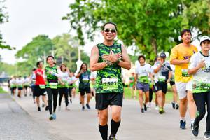 BIB: 1561
                            <button type="button" onclick="openModal(3720302)" class="btn btn-primary btn-sm float-right btn-popup" data-toggle="modal" data-target=".modal-high-quality">
                        <i class="fas fa-shopping-cart"></i> Add to Cart
                    </button>
                                            <button type="button" onclick="isThisMe(3720302, true)" class="btn btn-success btn-sm float-right btn-popup btn-isme hidden" data-toggle="tooltip" data-placement="bottom" title="นี่คือรูปของคุณใช่ไหม คลิกที่นี่เพื่อเอาเข้าอัลบั้ม">
                        <i class="fas fa-plus"></i> Add to album
                    </button>
                    <button type="button" onclick="isThisMe(3720302, false)" class="btn btn-warning btn-sm float-right btn-popup btn-isnotme hidden">
                        <i class="fas fa-ban"></i> Remove from album
                    </button>